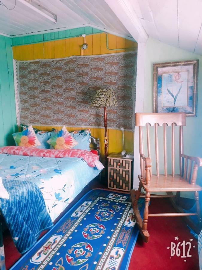 Vamoose Quaint Wood Cottage Darjeeling  Exteriör bild